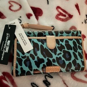 Consuela Gem Slim Wallet Rare Find!!